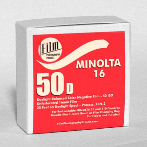 Minolta 16 - 25ft Bulk Roll - Vision3 50D Color (16mm - One Perf)