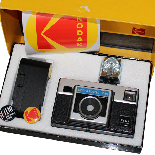 FILM CAMERA - 126 Kodak Instamatic X-15 Outfit (Camera + Adapter + Film)