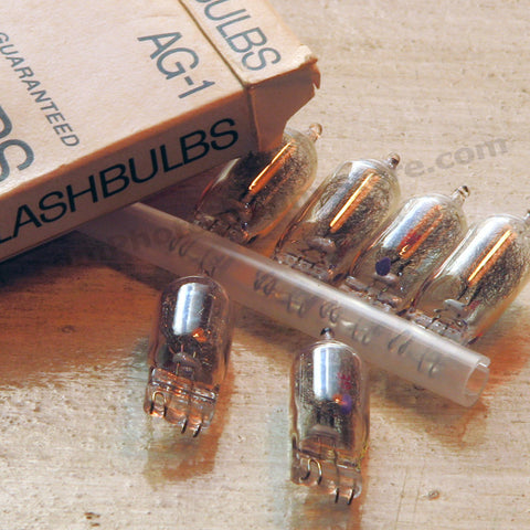Flash Bulbs - AG-1 (Package of 12)