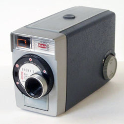 Regular 8mm Movie Camera - Kodak Brownie 8 (Vintage - Grey)