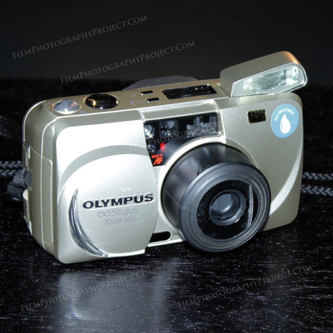 35mm Film Camera - Olympus Stylus 120 Zoom (Silver Vintage)